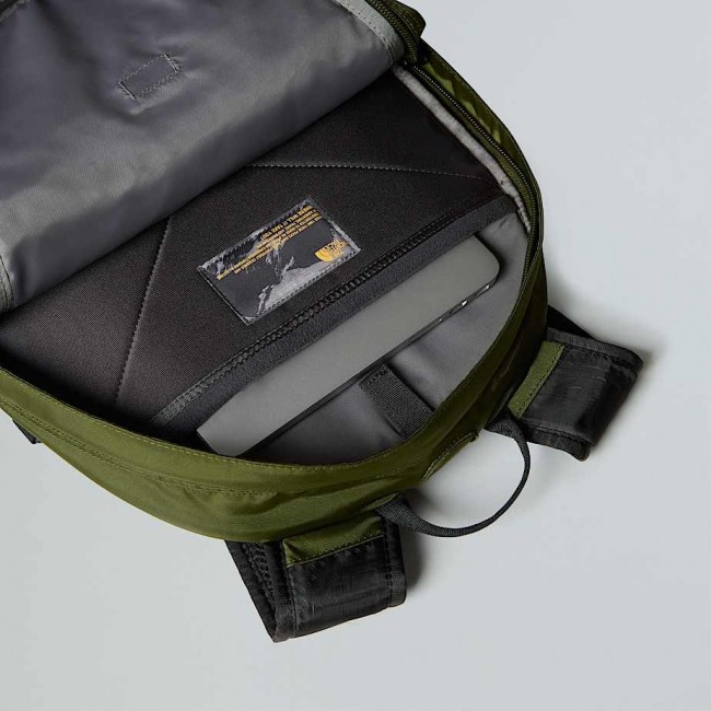 The North Face Borealis Classic backpack Rucksack Olive Nylon