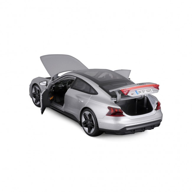 BBURAGO Audi RS e-tron GT 22 1:18 City car model Preassembled BBURAGO Audi RS e-tron GT 22 1:18 City car model Preassembled