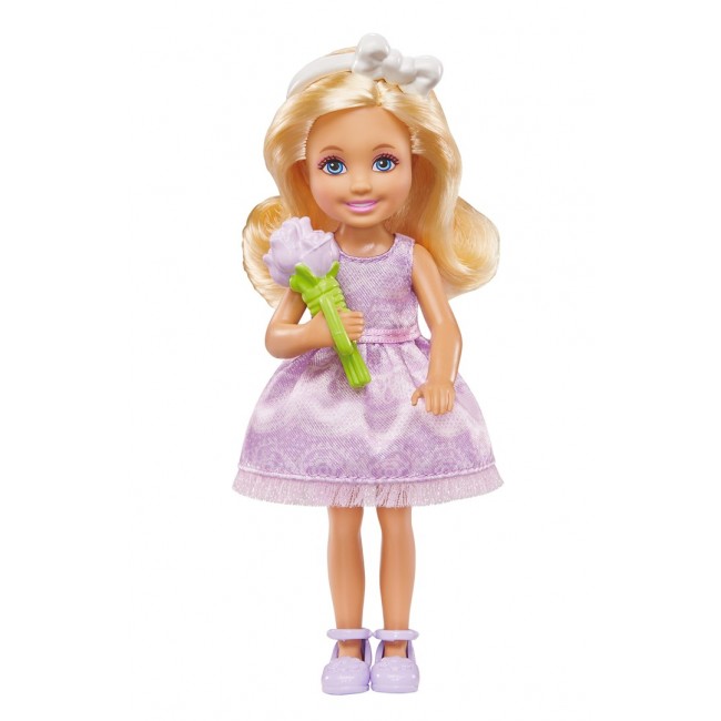 Barbie Wedding Gift Set with 4 Dolls & 5 Accessories, Bridal Party with Bouquets & Cake
