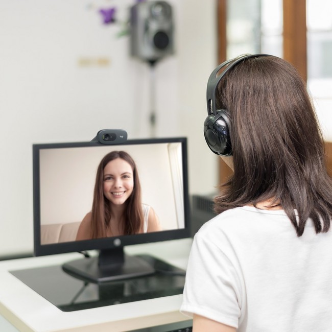 Logitech C270 HD WEBCAM Logitech C270 HD WEBCAM