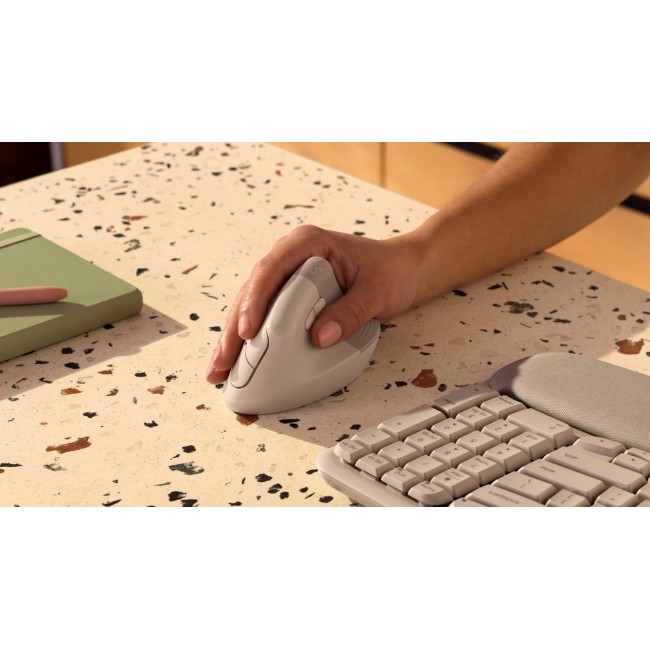 Logitech Lift mouse Universal Right-hand Bluetooth Optical 4000 DPI