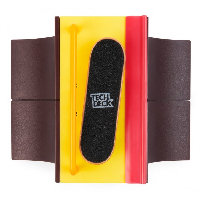 Tech Deck , Vert Wall 2.0, X-Connect Park Creator, Customizable and Buildable Ramp Set with Exclusive Fingerboard, Kids Toy for Boys and Girls Ages 6 and up