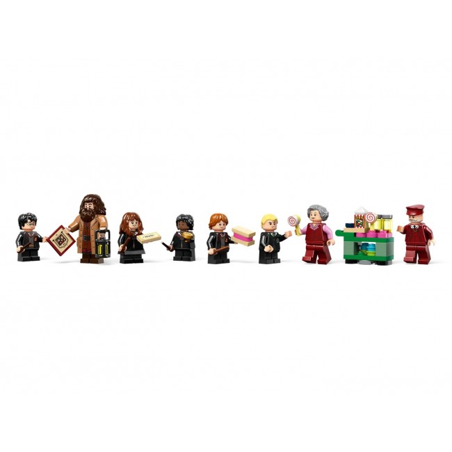 LEGO HARRY POTTER 76423 Hogwarts Express and Hogsmeade Station LEGO HARRY POTTER 76423 Hogwarts Express and Hogsmeade Station