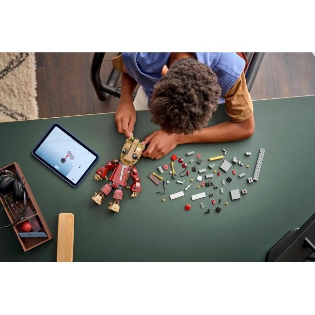 LEGO MARVEL 76341 Ravager Jumpsuit Groot