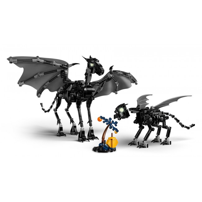 LEGO HARRY POTTER 76458 Thestral Family LEGO HARRY POTTER 76458 Thestral Family