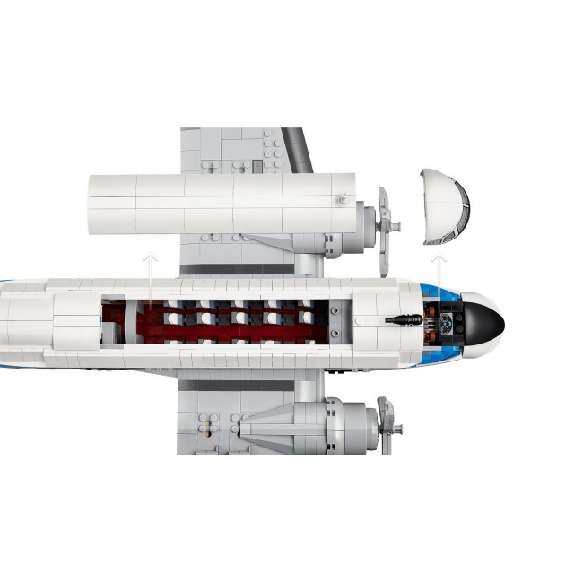 LEGO ICONS 11378 Douglas DC-3 PAN AM Airliner
