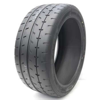 Tyre 205/60 R13 86V Yokohama ADVAN A052 Label:D-C-B-69 dB