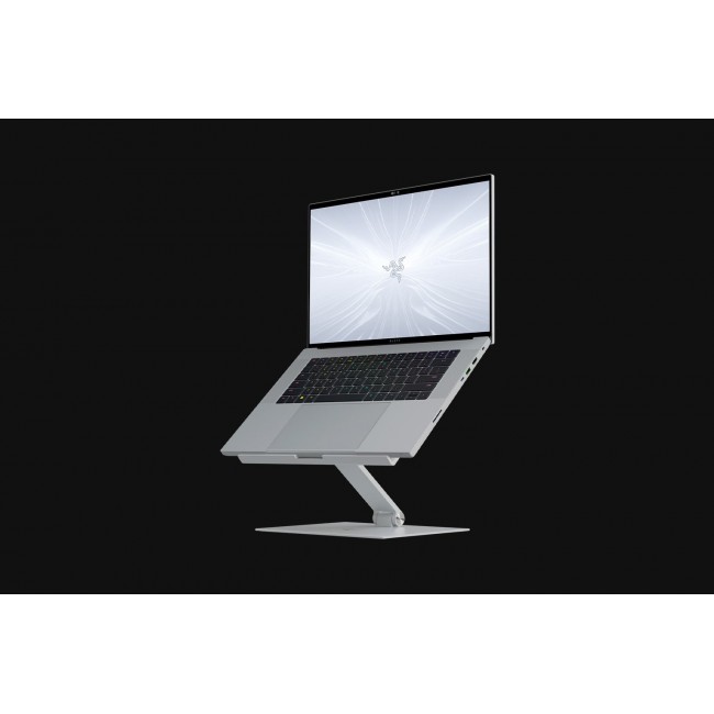 Razer Adjustable Laptop Stand Silver 45.7 cm (18 Razer Adjustable Laptop Stand Silver 45.7 cm (18