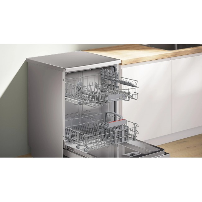 Bosch Serie 2 SMS25GI09F dishwasher Freestanding 12 place settings E Bosch Serie 2 SMS25GI09F dishwasher Freestanding 12 place settings E