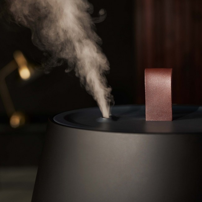 Duux Humidifier Gen2 Tag Ultrasonic 12 W Water tank capacity 2.5 L Suitable for rooms up to 30 m2 Ultrasonic Humidification capacity 250 ml/hr Black Duux Humidifier Gen2 Tag Ultrasonic 12 W Water tank capacity 2.5 L Suitable for rooms up to 30 m2 Ultrasonic Humidification capacity 250 ml/hr Black