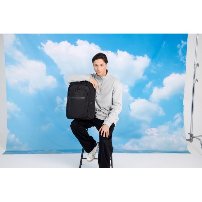 RIVACASE 7561 Laptop Backpack 15.6