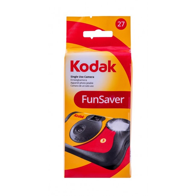 Kodak FunSaver flash disposable camera, colour film and flash, 27 photos, ISO 400 Kodak FunSaver flash disposable camera, colour film and flash, 27 photos, ISO 400