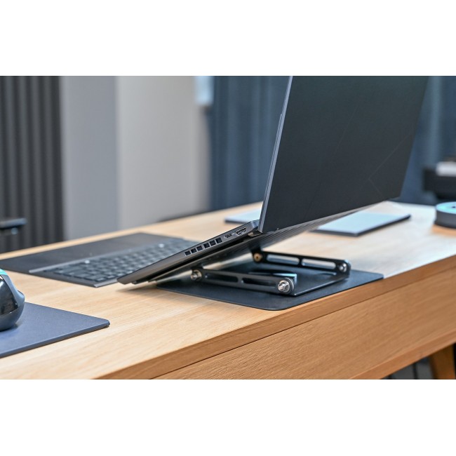 Adjustable, rotatable, ergonomic laptop stand 10 17 LAPTOP STAND ROTO MT2662