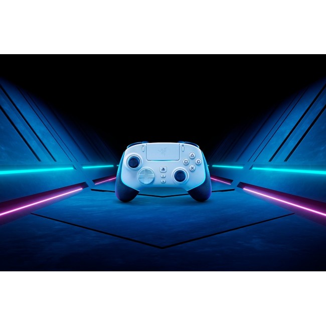 Razer Wolverine V2 Pro White Gamepad Analogue / Digital PC, PlayStation 5