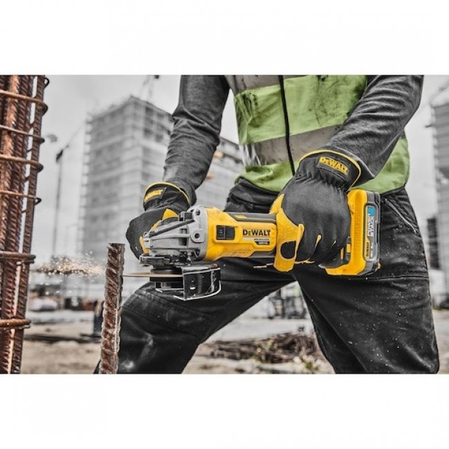 DeWALT DCG405H2T-QW floor polisher/sander DeWALT DCG405H2T-QW floor polisher/sander