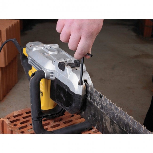 DeWALT DWE398 alligator saw DeWALT DWE398 alligator saw