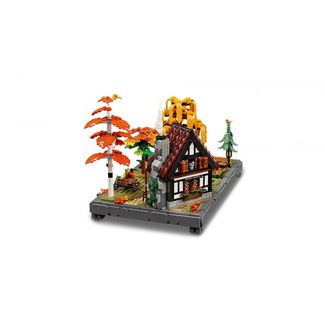 LEGO ICONS 11372 Autumn Cottage Garden