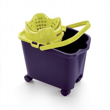 Rectangular bucket on wheels 14 ltr with Mery squeezer