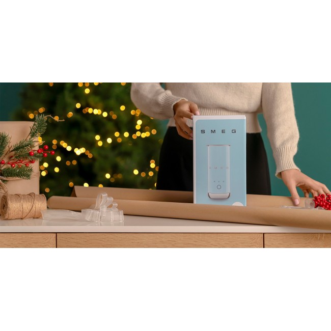 Smeg MFF02PBEU milk frother/warmer Automatic milk frother/warmer Blue