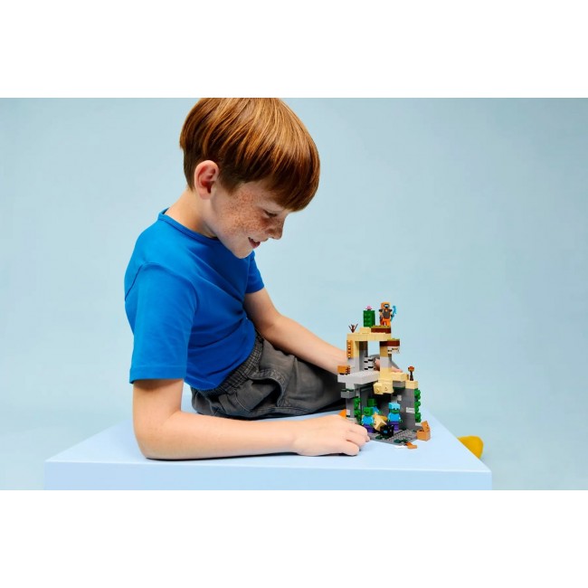 LEGO MINECRAFT 21587 Zombie Dungeon