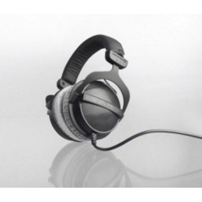 Beyerdynamic DT 770 Pro 80 - closed studio headphones Beyerdynamic DT 770 Pro 80 - closed studio headphones