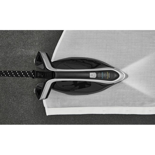 Tefal Pro Express Vision GV9821 3000 W 1.2 L Durilium AirGlide Autoclean soleplate Black, Silver Tefal Pro Express Vision GV9821 3000 W 1.2 L Durilium AirGlide Autoclean soleplate Black, Silver