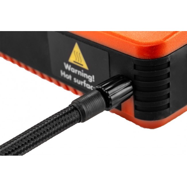 NEO tools 11-997 flashlight