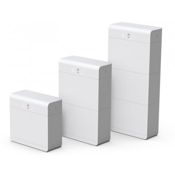 Battery management module supports up to 3 battery modules LiFePO4 cell technology IP66 weight 10kg 15-year warranty