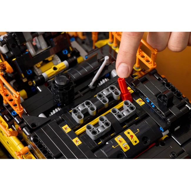 LEGO TECHNIC 42215 Volvo EC500 Hybrid Excavator LEGO TECHNIC 42215 Volvo EC500 Hybrid Excavator