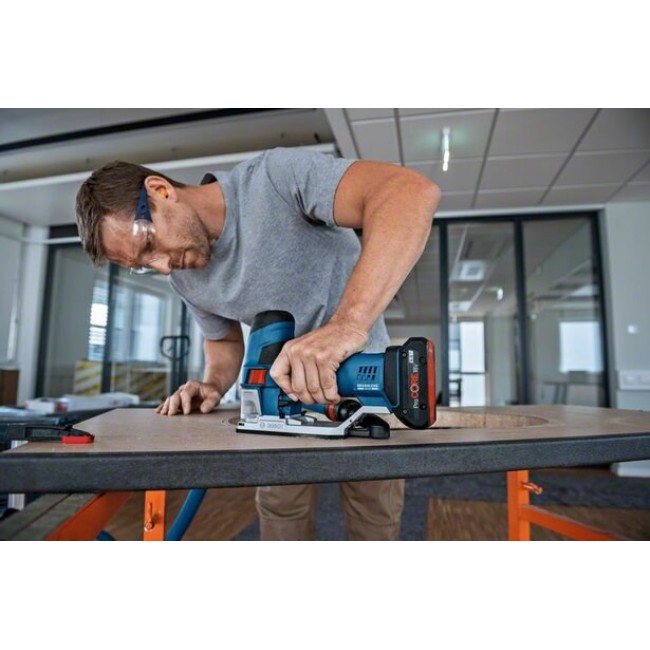 Bosch GST 18V-155 SC power jigsaw 3800 spm 2 kg Bosch GST 18V-155 SC power jigsaw 3800 spm 2 kg