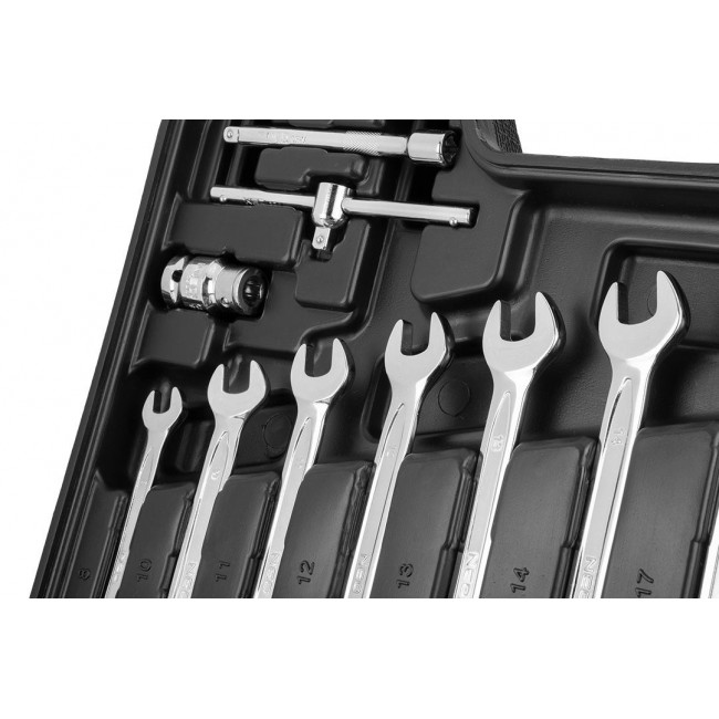 NEO tools 10-058 socket/socket set