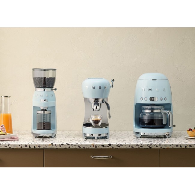 Smeg 50's Style Drip Filter Coffee Machine DCF02PBEU Pastel Blue