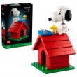 LEGO IDEAS 21368 Peanuts: Snoopy's Doghouse