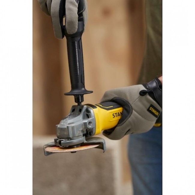 Stanley SFMCG700B angle grinder Stanley SFMCG700B angle grinder