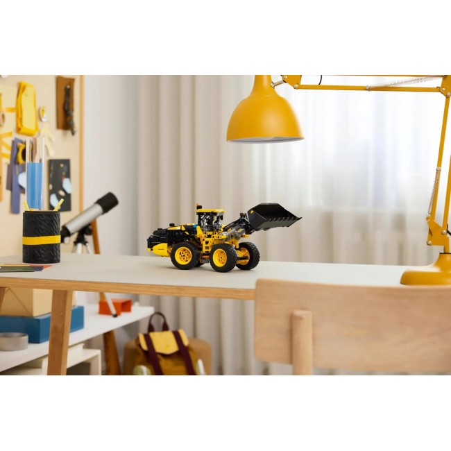 LEGO TECHNIC 42209 Volvo L120 Electric Wheel Loader LEGO TECHNIC 42209 Volvo L120 Electric Wheel Loader