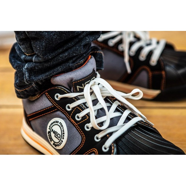 NEO tools 82-110 safety footwear