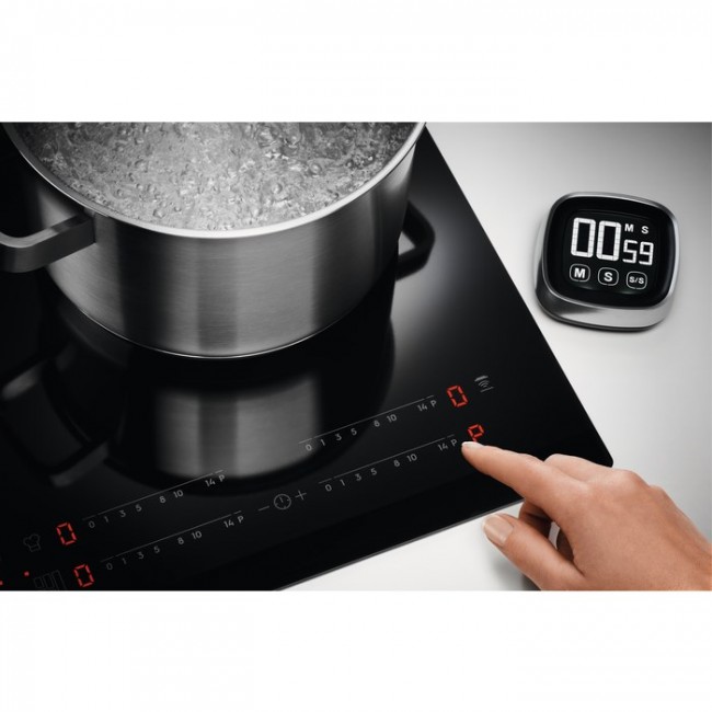 Electrolux LIL61434C Black Built-in 59 cm Zone induction hob 4 zone(s)