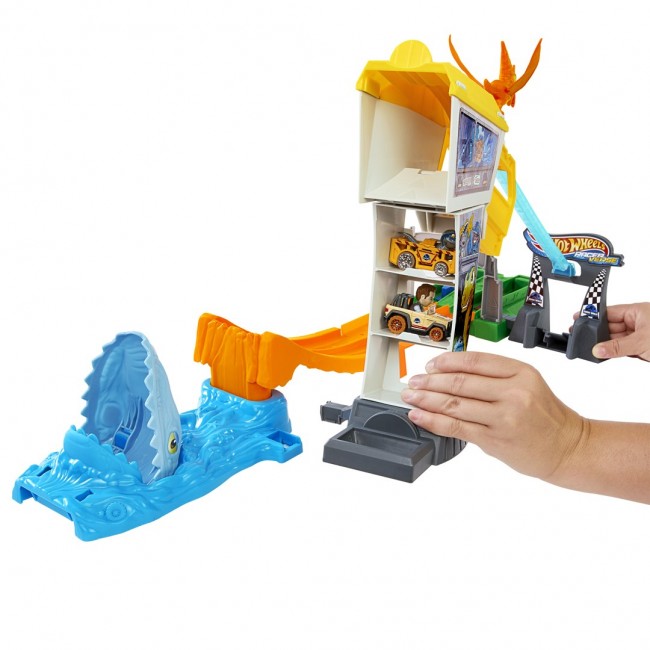 Hot Wheels Racer Verse RacerVerse Jurassic World Blue s Raptor Rush Track Set with 2 Toy Die-Cast Vehicles Hot Wheels Racer Verse RacerVerse Jurassic World Blue s Raptor Rush Track Set with 2 Toy Die-Cast Vehicles
