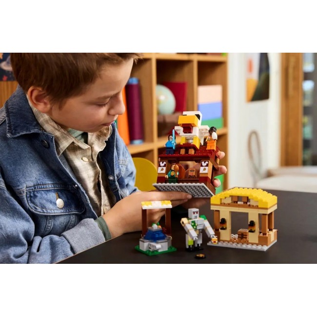 LEGO MINECRAFT 21273 The Ghast Balloon Village Attack LEGO MINECRAFT 21273 The Ghast Balloon Village Attack