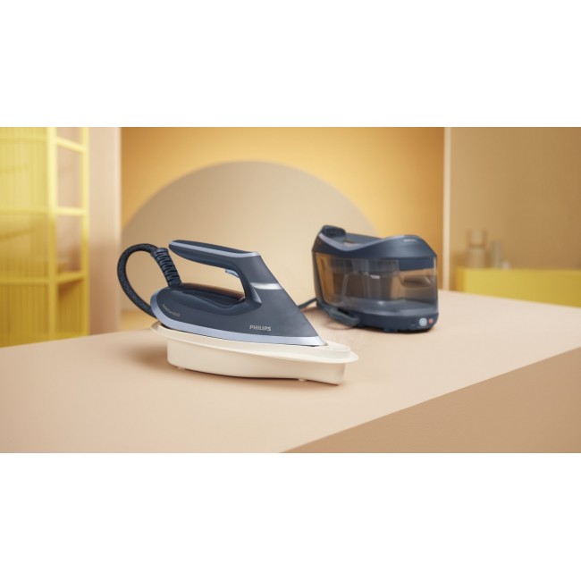 Philips 6000 series PSG6042/20 steam ironing station 2400 W 1.8 L SteamGlide Advanced Blue Philips 6000 series PSG6042/20 steam ironing station 2400 W 1.8 L SteamGlide Advanced Blue