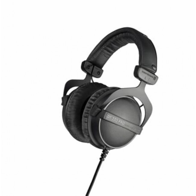Beyerdynamic DT 770 PRO 250 OHM Black Limited Edition - closed studio headphones