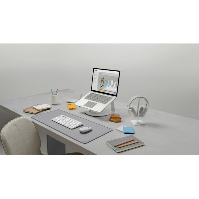 Logitech Pebble 2 Combo keyboard Mouse included Universal RF Wireless + Bluetooth QWERTY US International White