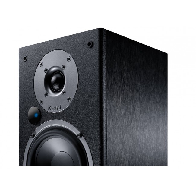 Magnat Monitor Reference 2A active columns 2-way speaker Magnat Monitor Reference 2A active columns 2-way speaker