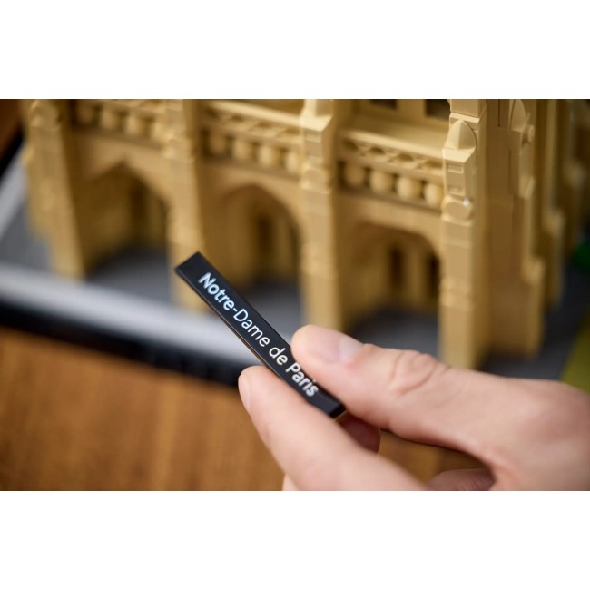 LEGO ARCHITECTURE 21061 Notre-Dame de Paris LEGO ARCHITECTURE 21061 Notre-Dame de Paris