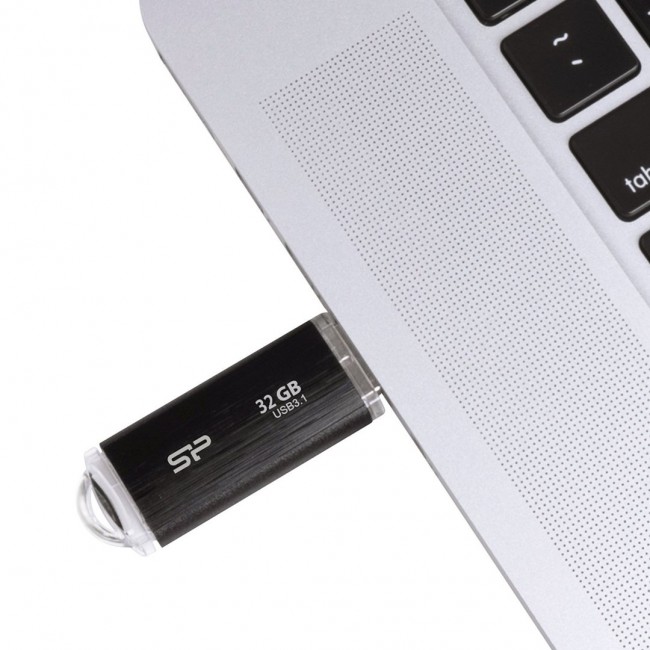 Silicon Power Blaze B02 USB flash drive 32 GB USB Type-A 3.2 Gen 1 (3.1 Gen 1) Black Silicon Power Blaze B02 USB flash drive 32 GB USB Type-A 3.2 Gen 1 (3.1 Gen 1) Black