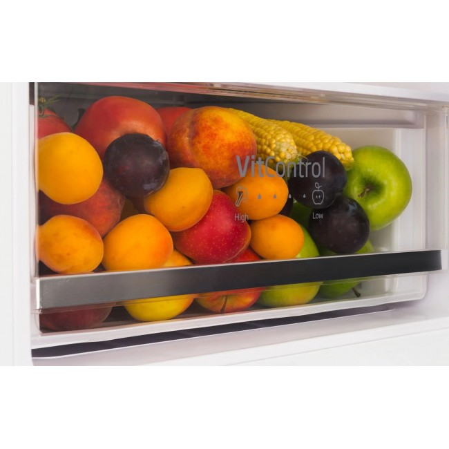 Amica BK3055.6 NFM(E) Total No Frost built-in fridge, white, 244 l