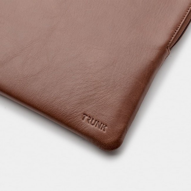 Trunk Leather Sleeve 35.6 cm (14 Trunk Leather Sleeve 35.6 cm (14