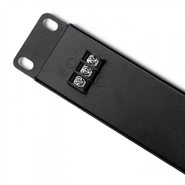 Qoltec 54477 Patch panel RACK| 48V | 24 ports | Passive PoE injector | Black