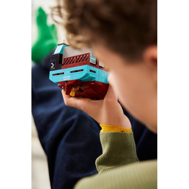 LEGO 40955 Maersk Dual-Fuel Container Vessel