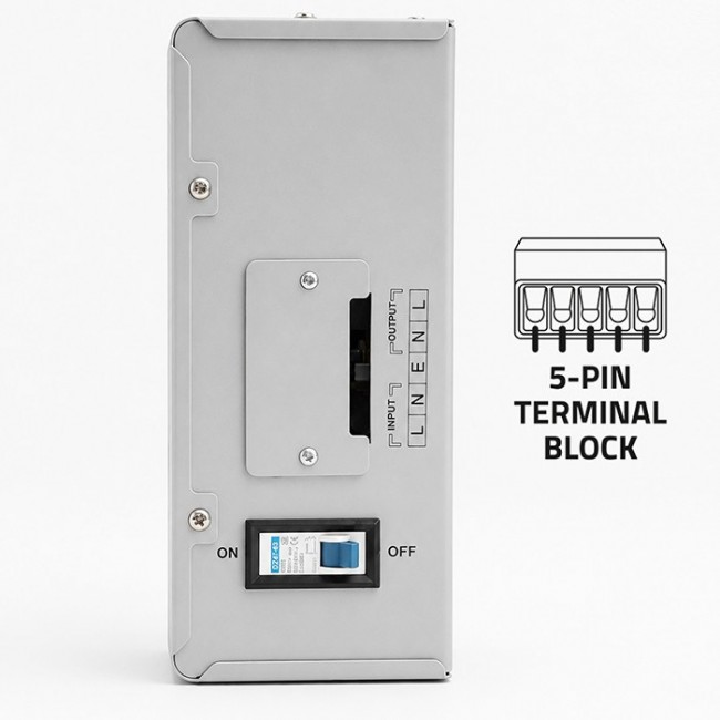 Qoltec Automatyczny Stabilizator napięcia AVR 3000VA | 1800W | Compact | Toroidalny transformator